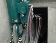 Great Bridge - north leaf-being set